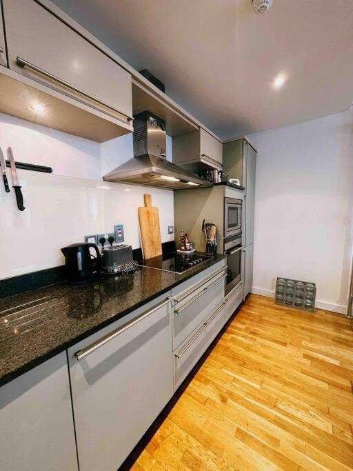 Stunning Victorian Mansion Apartment - Hosted By Agf Property - Free Parking Upon Request Brighton Luaran gambar